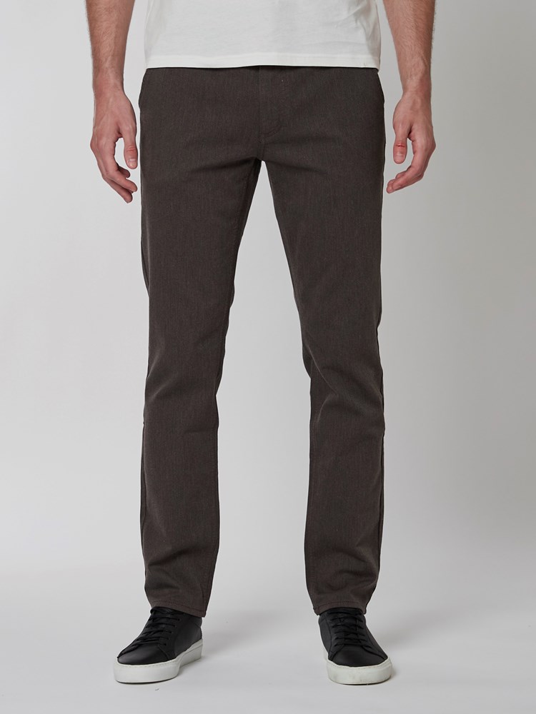 Slim melange chino 7500719_AIQ-MRCAPUCHIN-A22-Modell-Front_chn=boys_2455_Slim melange chino AIQ.jpg_Front||Front