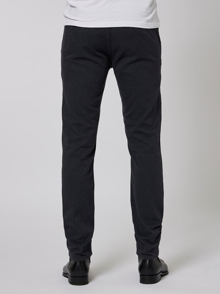 Slim melange chino 7500719_ID9-MRCAPUCHIN-A22-Modell-Front_chn=boys_23_Slim melange chino ID9.jpg_Front||Front