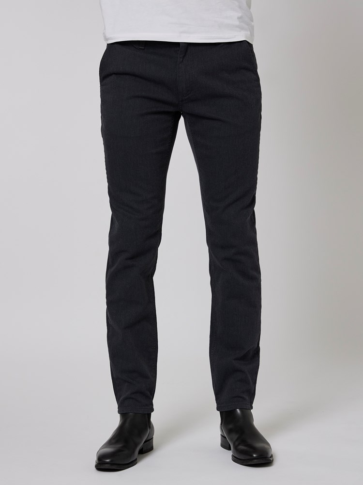 Slim melange chino 7500719_ID9-MRCAPUCHIN-A22-Modell-Front_chn=boys_6394_Slim melange chino ID9.jpg_Front||Front