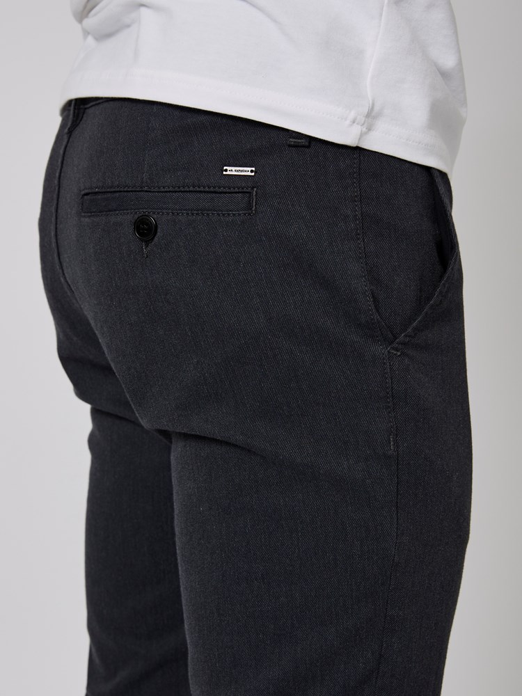 Slim melange chino 7500719_ID9-MRCAPUCHIN-A22-Modell-Front_chn=boys_9865_Slim melange chino ID9.jpg_Front||Front