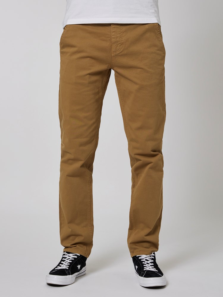 Regular chino str. twill 7500732_AGJ-MRCAPUCHIN-NOS-Modell-Front_chn=boys_8781_Regular chino str. twill AGJ 7500732.jpg_Front||Front