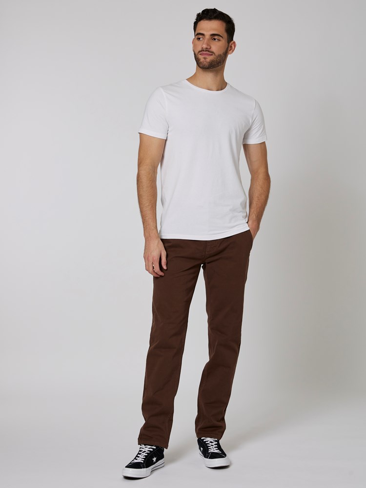 Regular chino str. twill 7500732_AIT-MRCAPUCHIN-NOS-Modell-Front_chn=boys_9078_Regular chino str. twill AIT 7500732.jpg_Front||Front