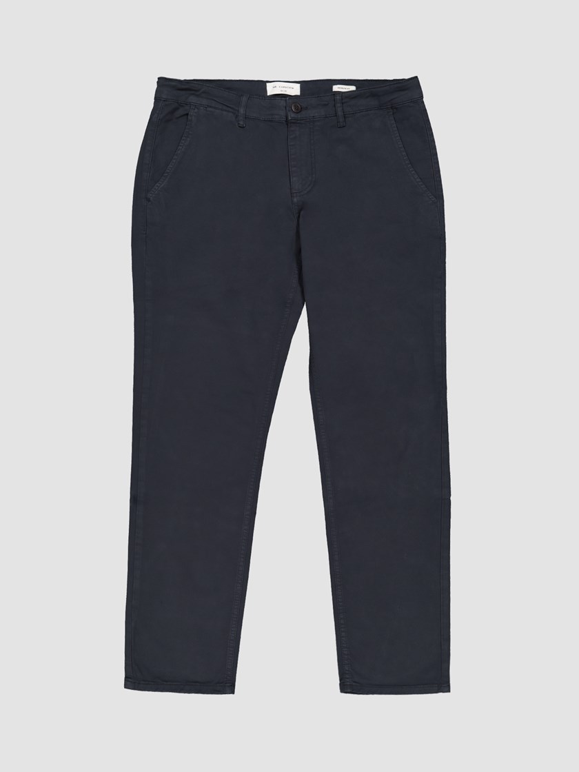 7500732 C27 7500732_C27-MRCAPUCHIN-NOS-Modell-Front_chn=boys_2903_Regular chino str. twill C27_Regular chino str. twill C27 7500732.jpg_Front||Front