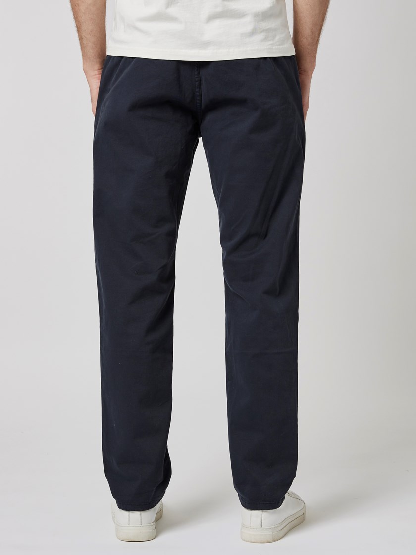 7500732 C27 7500732_C27-MRCAPUCHIN-NOS-Modell-Front_chn=boys_3620_Regular chino str. twill C27.jpg_Front||Front