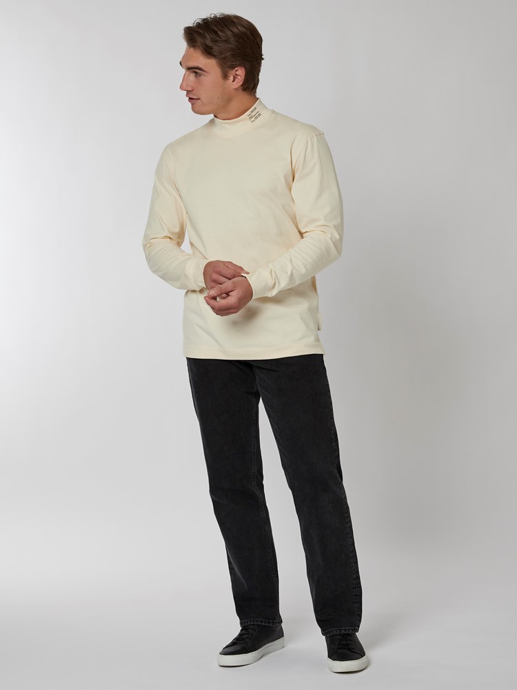 Micke longsleeve 7501007_O91-WOSNOTWOS-A22-Modell-Front_chn=boys_3905_Micke longsleeve O91.jpg_Front||Front