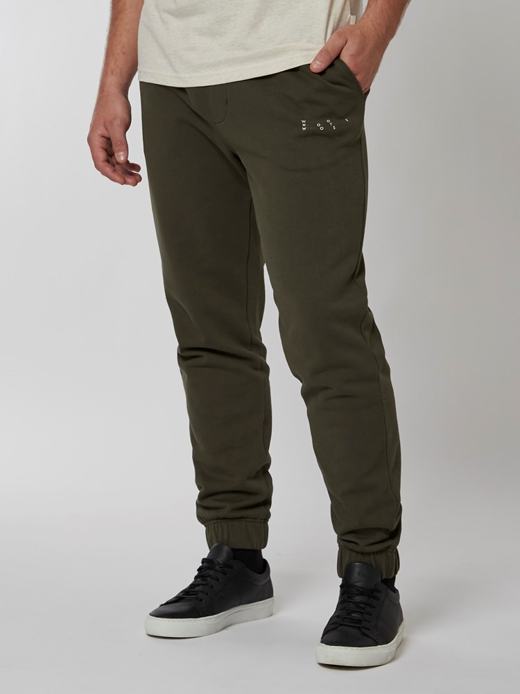 Signature joggebukse 7501022_GUC-WOSNOTWOS-A22-Modell-Front_chn=boys_4798_Signature joggebukse GUC.jpg_Front
