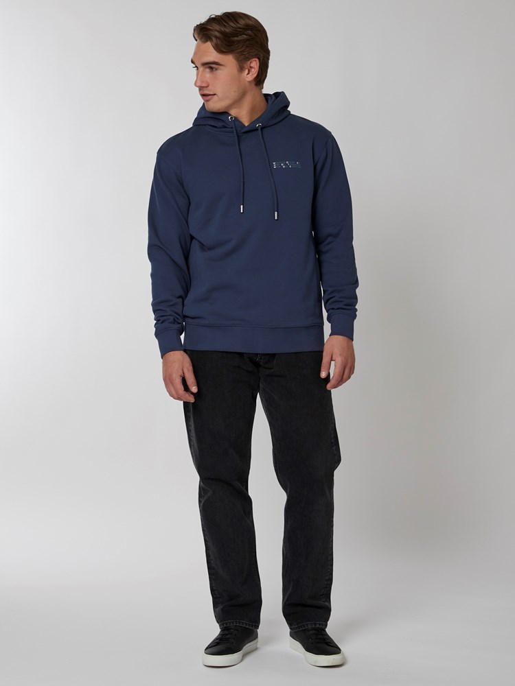 Signature hettegenser 7501023_EOL-WOSNOTWOS-A22-Modell-Front_chn=boys_5802_Signature hettegenser EOL.jpg_Front||Front