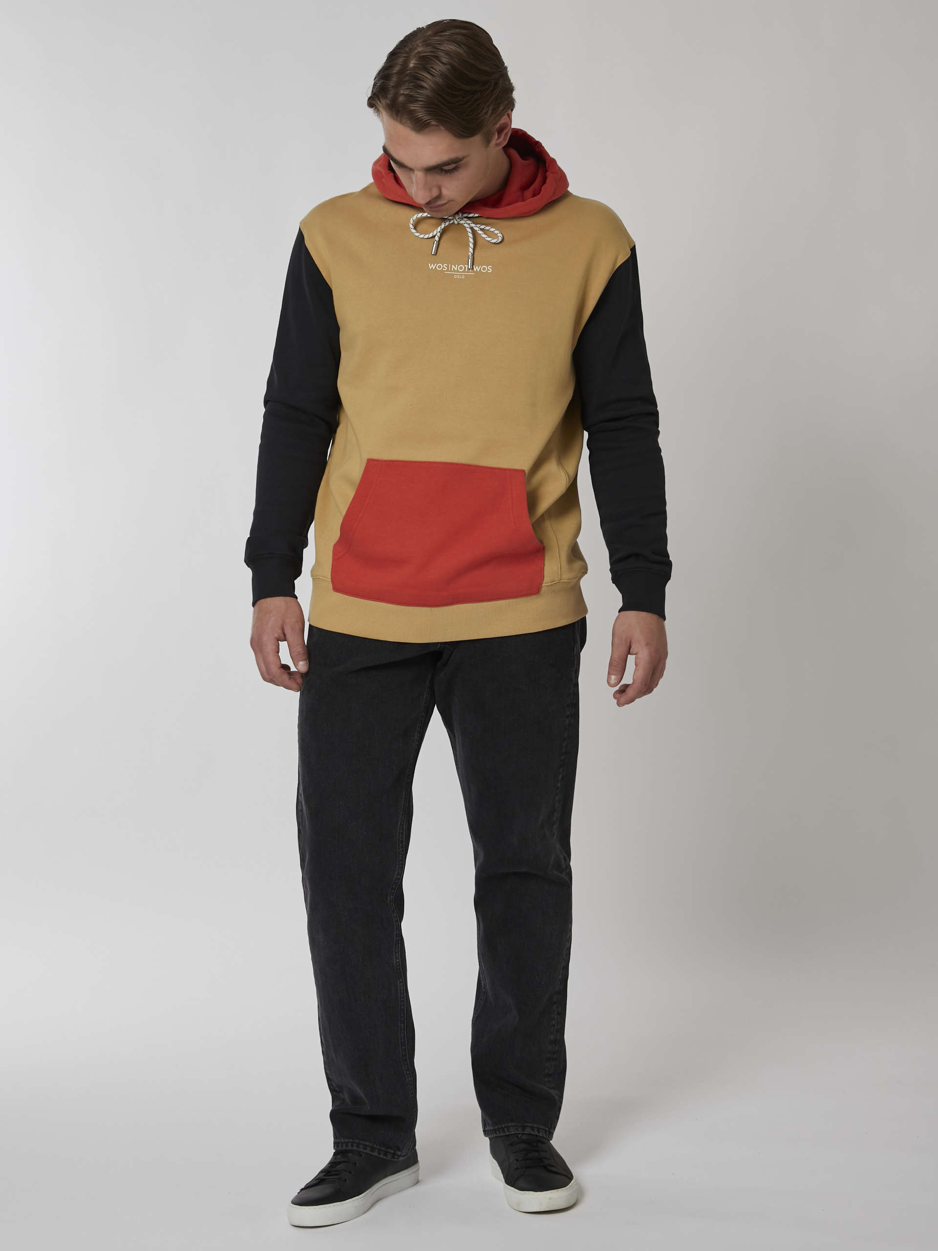 Chili block hettegenser 7501029_ACT-WOSNOTWOS-A22-Modell-Front_chn=boys_863_Chili block hettegenser ACT.jpg_Front||Front