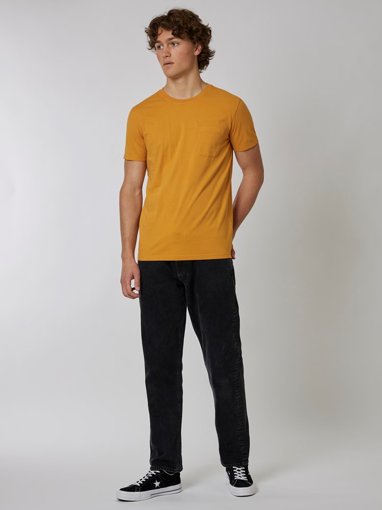 Washed t-shirt 7501036_AAK-HENRYCHOICE-A22-Modell-Front_chn=boys_2337_Washed t-shirt AAK.jpg_Front||Front