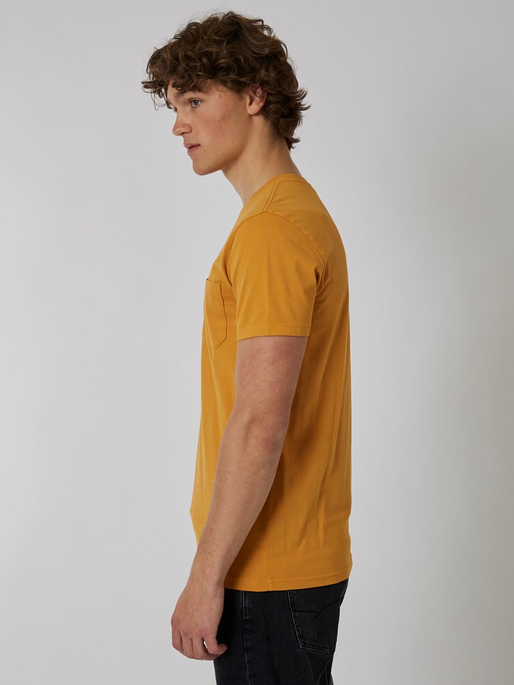 Washed t-shirt 7501036_AAK-HENRYCHOICE-A22-Modell-Left_chn=boys_3602_Washed t-shirt AAK.jpg_Left||Left