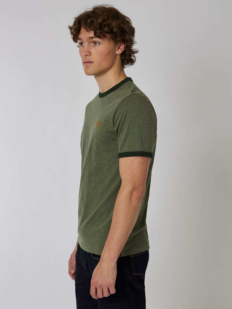 Contrast t-shirt 7501041_GMH-HENRYCHOICE-A22-Modell-Left_chn=boys_1442_Contrast t-shirt GMH.jpg_Left||Left