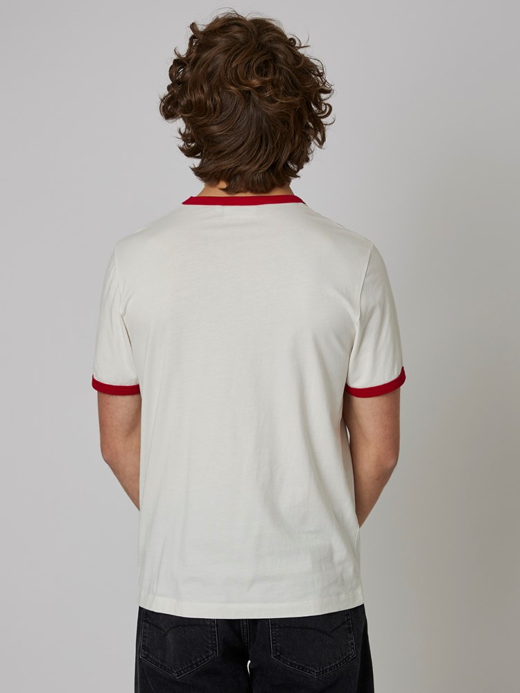 Contrast t-shirt 7501041_O82-HENRYCHOICE-A22-Modell-Back_chn=boys_666_Contrast t-shirt O82.jpg_Back||Back