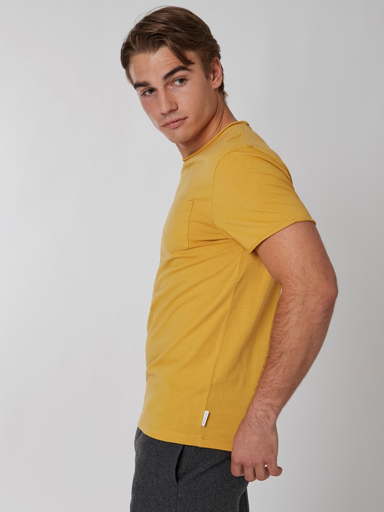 Alfredo t-skjorte 7501043_AAP-MRCAPUCHIN-A22-Modell-Left_chn=boys_9027_Alfredo t-skjorte AAP.jpg_Left||Left