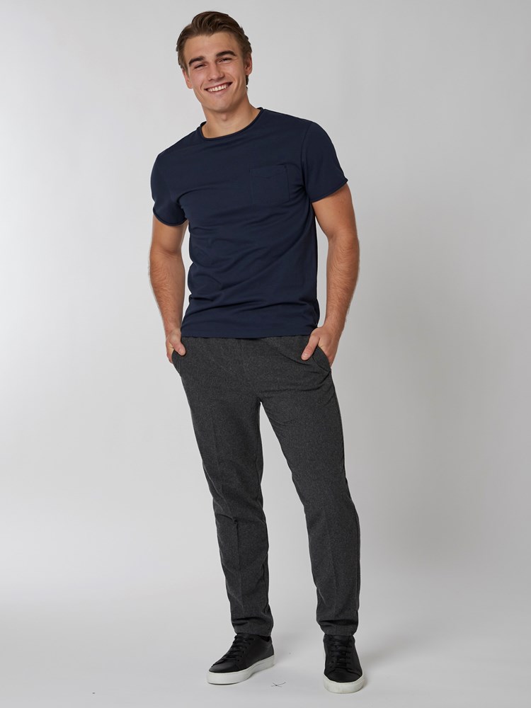 Alfredo t-skjorte 7501043_C29-MRCAPUCHIN-A22-Modell-Front_chn=boys_613_Alfredo t-skjorte C29.jpg_Front||Front