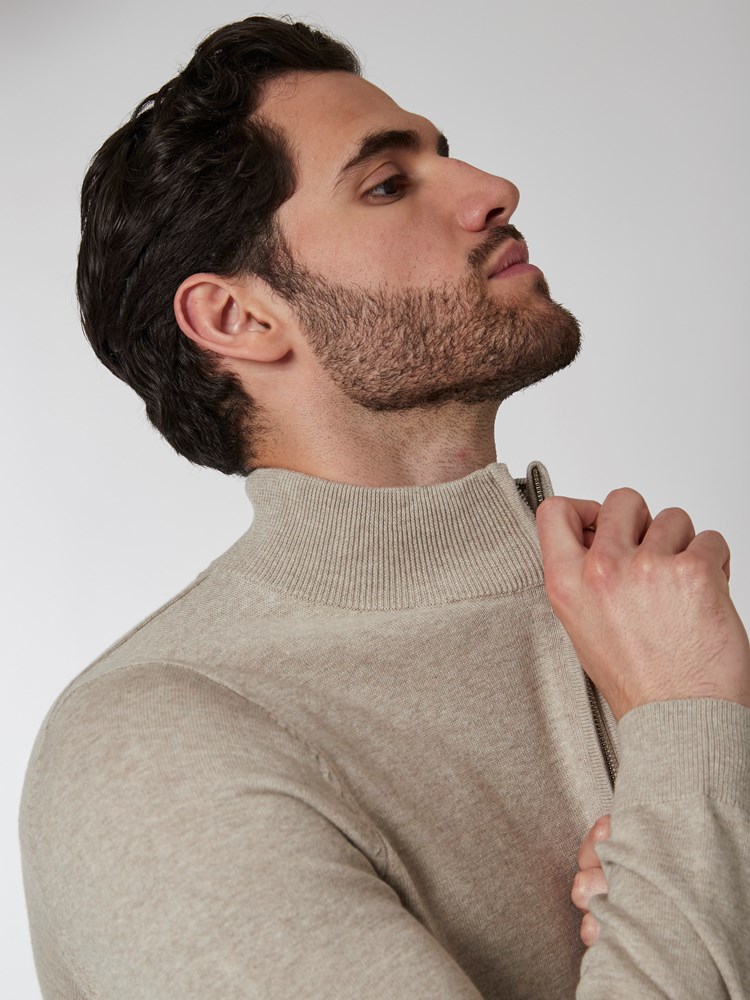 Dammers zip neck strikkegenser 7501047_AIN-MRCAPUCHIN-A22-details_chn=boys_4419_AQB_Dammers zip neck strikkegenser AQB.jpg_