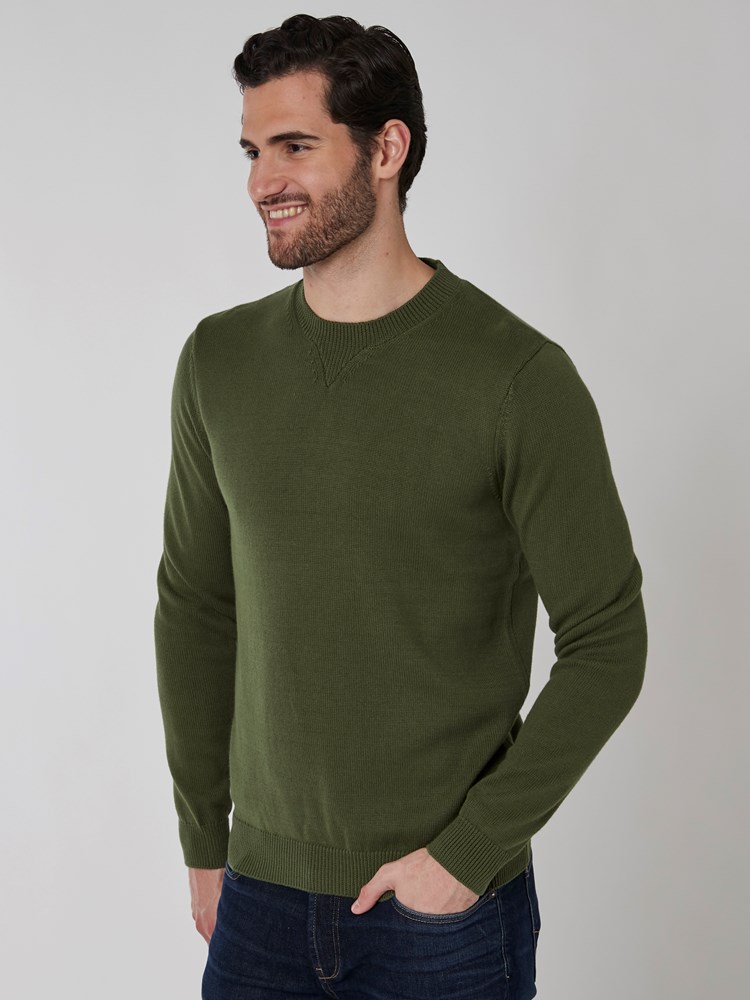 Vee strikkegenser 7501051_GMH-HENRYCHOICE-A22-Modell-Left_chn=boys_2543_Vee strikkegenser GMH.jpg_Left||Left