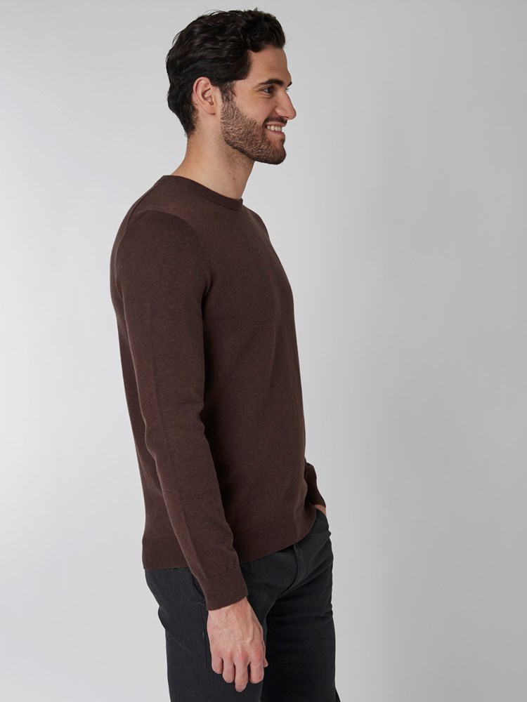 Dammers strikkegenser 7501053_AIN-MRCAPUCHIN-A22-Modell-Left_chn=boys_9446_Dammers strikkegenser AIN.jpg_Left||Left