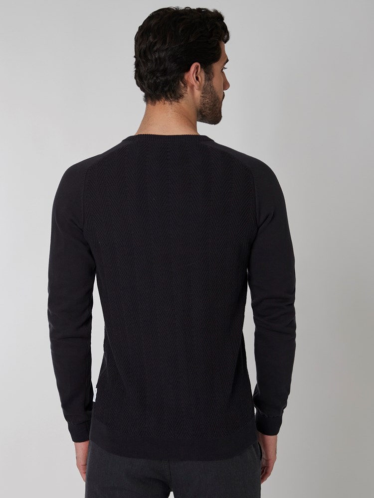 Charles strikkegenser 7501062_C27-MRCAPUCHIN-A22-Modell-Back_chn=boys_7287_Charles strikkegenser C27.jpg_Back||Back