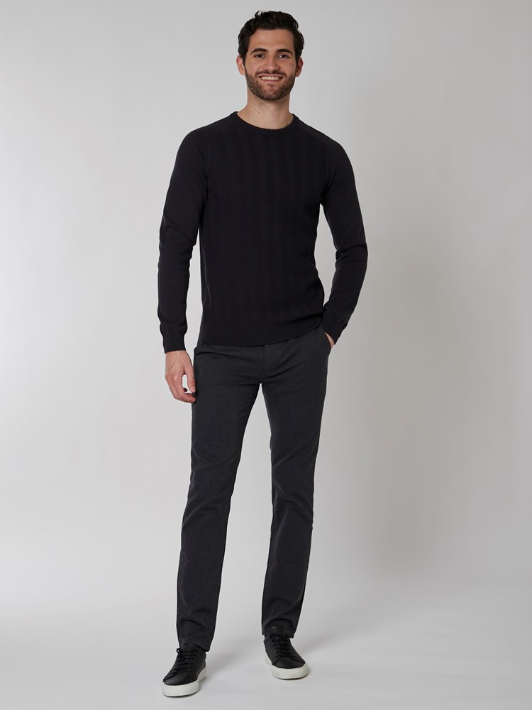 Charles strikkegenser 7501062_C27-MRCAPUCHIN-A22-Modell-Front_chn=boys_726_Charles strikkegenser C27.jpg_Front||Front