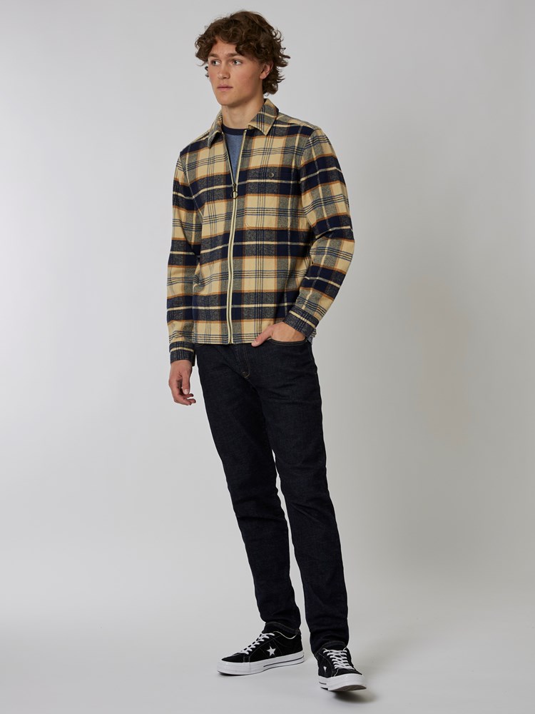 Trent skjortejakke 7501083_EM1-HENRYCHOICE-A22-Modell-Front_chn=boys_5020_Trent skjortejakke EM1 7501083.jpg_Front||Front