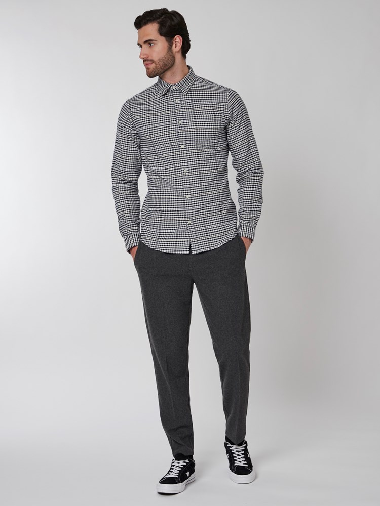 Arthur skjorte 7501088_O62-MRCAPUCHIN-A22-Modell-Front_chn=boys_1610_Arthur skjorte O62.jpg_Front||Front