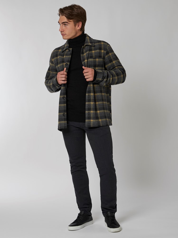 James check overskjorte 7501090_I6T-MRCAPUCHIN-A22-Modell-Front_chn=boys_3490_James check overskjorte I6T 7501090.jpg_Front||Front