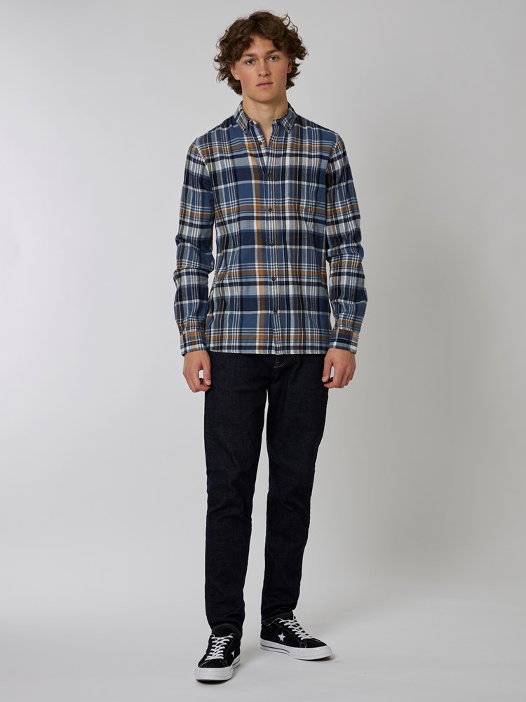 Check shirt 7501098_EDR-HENRYCHOICE-A22-Modell-Front_chn=boys_8998_Check shirt EDR 7501098.jpg_Front||Front