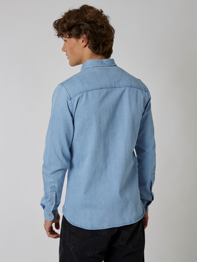 Devin denimshirt 7501109_E8S-HENRYCHOICE-A22-Modell-Back_chn=boys_7392_Devin denimshirt E8S 7501109.jpg_Back||Back