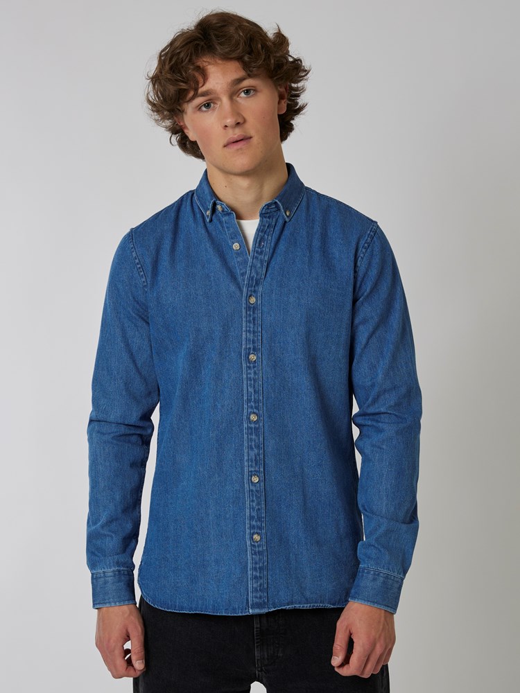Devin denimshirt 7501109_EDR-HENRYCHOICE-A22-Modell-Front_chn=boys_8489_Devin denimshirt EDR 7501109.jpg_Front||Front