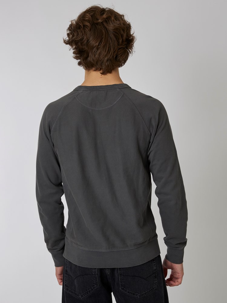 Washed sweater 7501120_IFK-HENRYCHOICE-A22-Modell-Back_chn=boys_7287_Washed sweater IFK.jpg_Back||Back