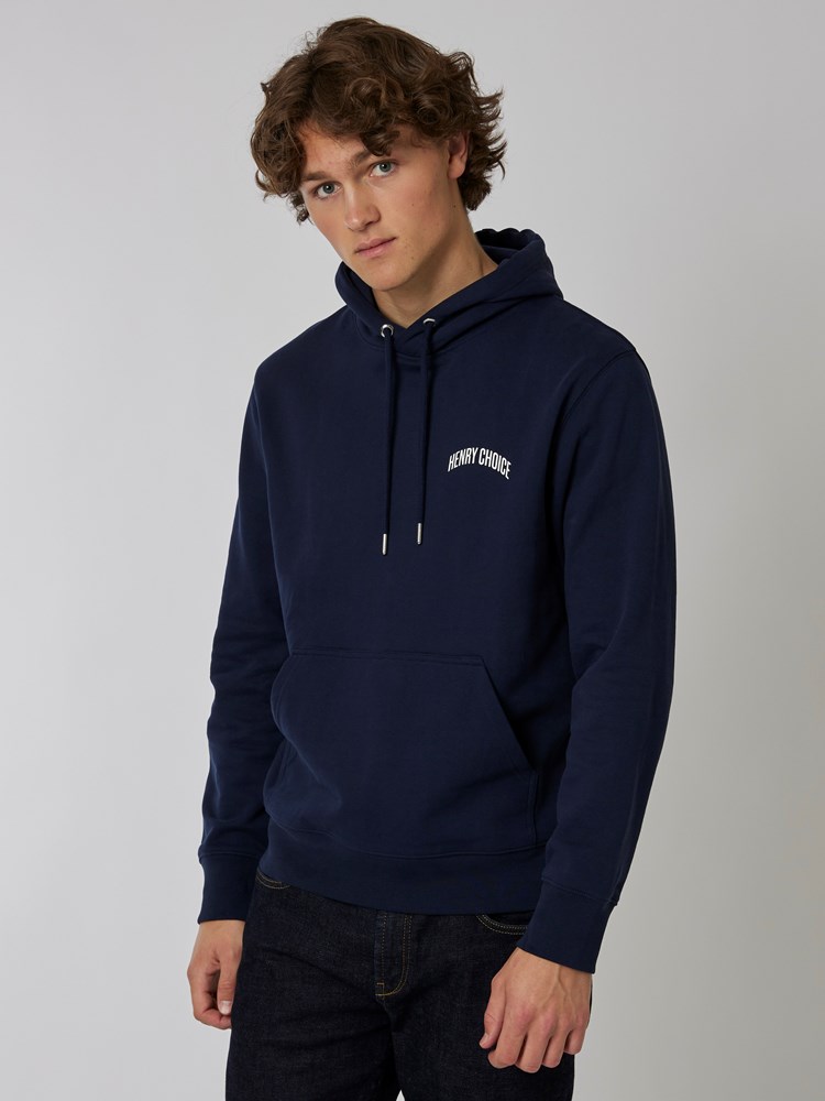 Logo hoodie 7501121_EM1-HENRYCHOICE-A22-Modell-Front_chn=boys_9795_Logo hoodie EM1.jpg_Front||Front