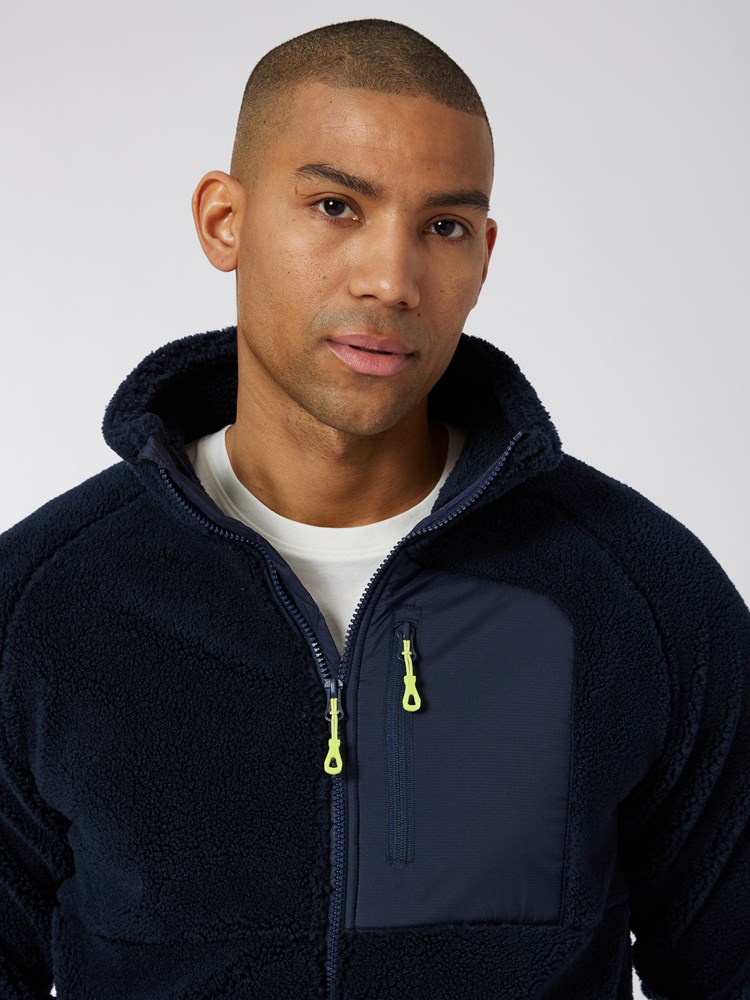 Max teddyjakke 7501370_EM6-JEANPAUL-W22-Modell-Front_9018_Max teddyjakke EM6.jpg_Front||Front