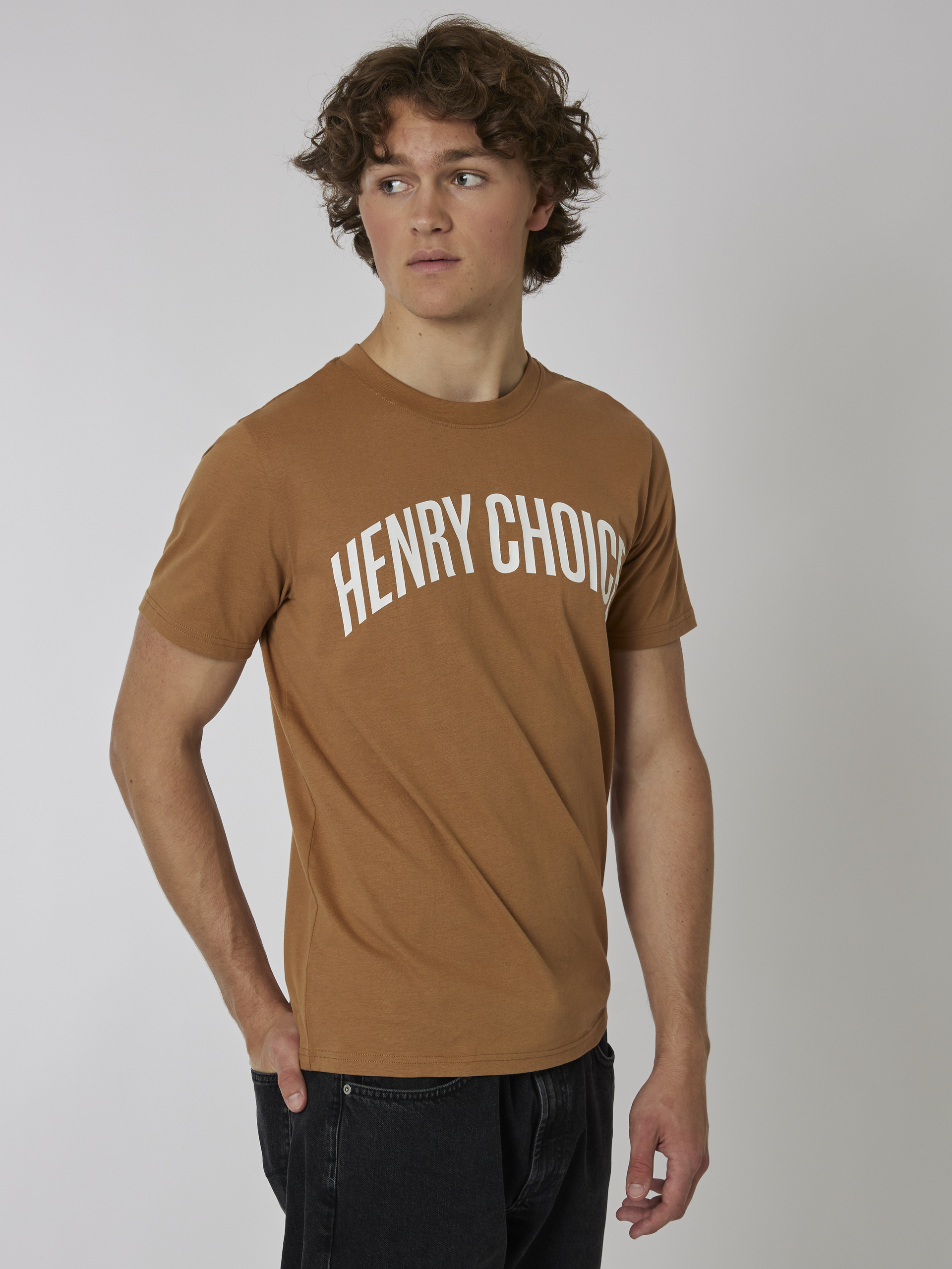 Logo t-shirt 7501589_AFD-HENRYCHOICE-NOS-Modell-Left_chn=boys_4910_Logo t-shirt AFD.jpg_Left||Left