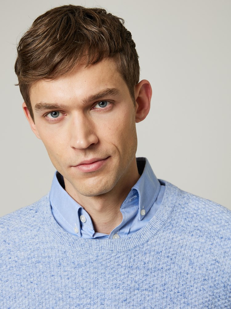 Toby genser 7501818_E9O-JEANPAUL-S23-Modell-Front_5957_Toby genser E9O.jpg_Front||Front