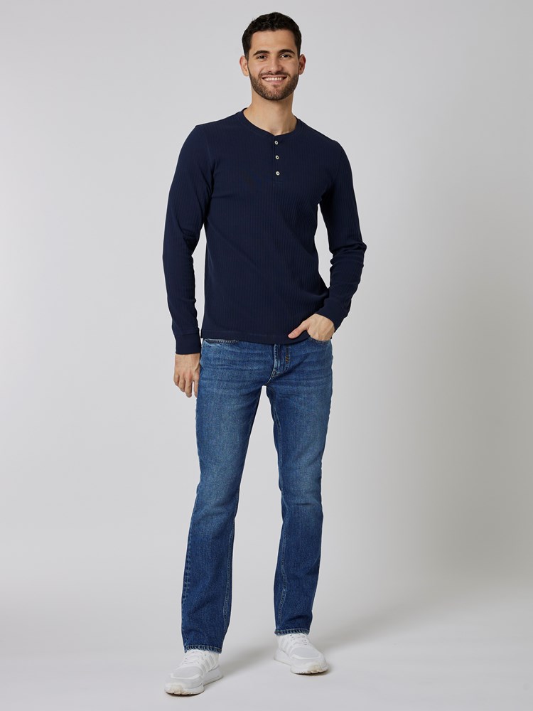 Chris Grandad 7501844_EM1-HENRYCHOICE-S23-Modell-Front_chn=boys_8714_Chris Grandad EM1.jpg_Front||Front