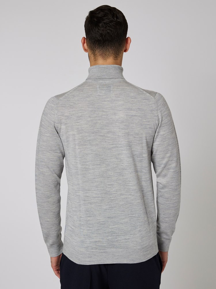 Merino polo strikkegenser 7501868_I6T-MRCAPUCHIN-W22-Modell-Front_chn=boys_5694_Merino polo strikkegenser I6T.jpg_Front||Front