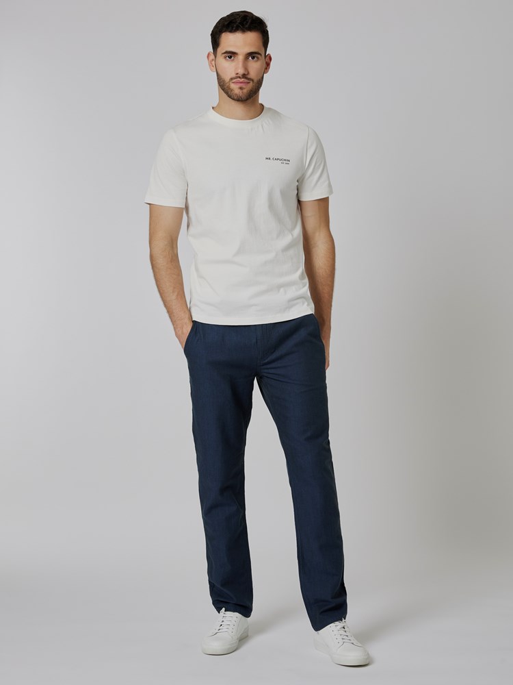 Regular colino chino 7502050_EM6-MRCAPUCHIN-S23-Modell-Front_chn=boys_294_Regular colino chino EM6.jpg_Front||Front