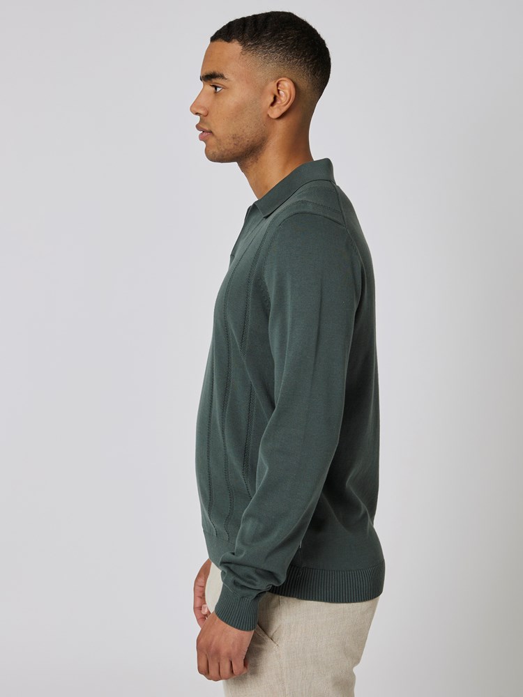 Noa genser 7502096_GPN-MRCAPUCHIN-S23-Modell-Front_chn=boys_1439_Noa genser GPN.jpg_Front||Front