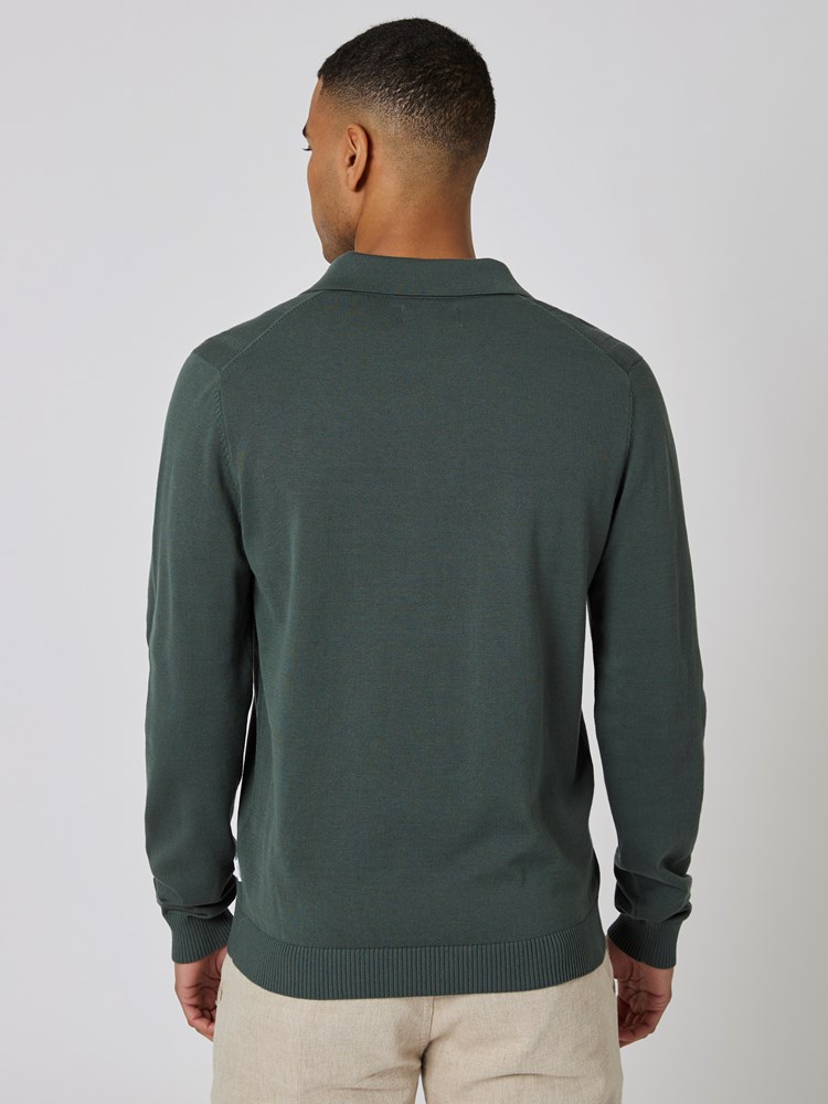 Noa genser 7502096_GPN-MRCAPUCHIN-S23-Modell-Front_chn=boys_7302_Noa genser GPN.jpg_Front||Front