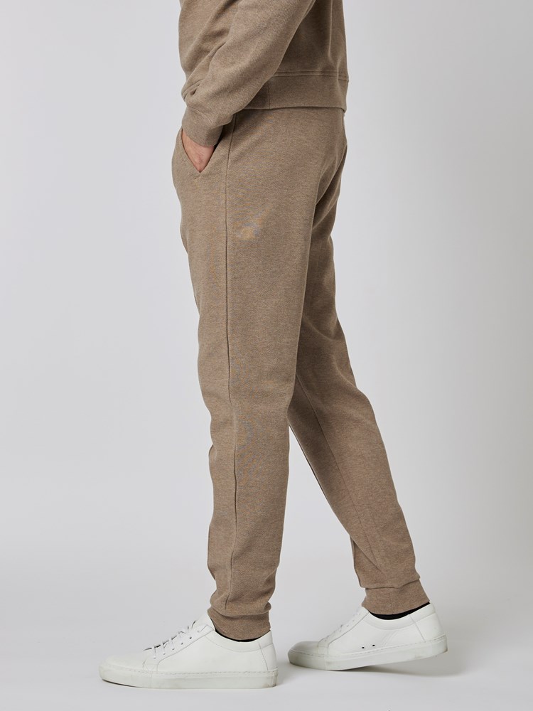 Giovanni joggebukse 7502288_R13-MRCAPUCHIN-S23-Modell-Front_chn=boys_1368_Giovanni joggebukse R13.jpg_