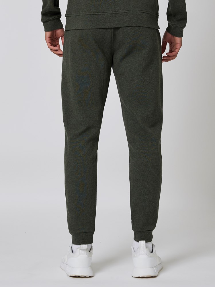 Giovanni joggebukse 7502288_R18-MRCAPUCHIN-S23-Modell-Front_chn=boys_2734_Giovanni joggebukse R18.jpg_