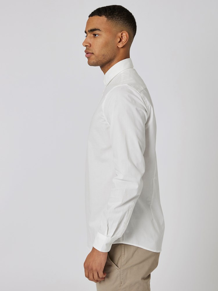 Keanu skjorte 7502360_O77-MRCAPUCHIN-S23-Modell-Front_chn=boys_1585_Keanu skjorte O77.jpg_Front||Front