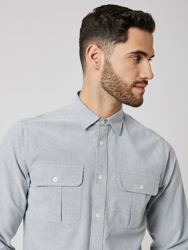 Hale skjorte 7502377_EEW-MRCAPUCHIN-S23-Modell-Front_chn=boys_183_Hale skjorte EEW.jpg_
