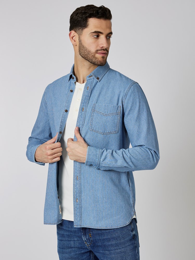 Indigo Stripe Shirt 7502395_E8S-HENRYCHOICE-S23-Modell-Front_chn=boys_5591_Indigo Stripe Shirt E8S.jpg_Front||Front