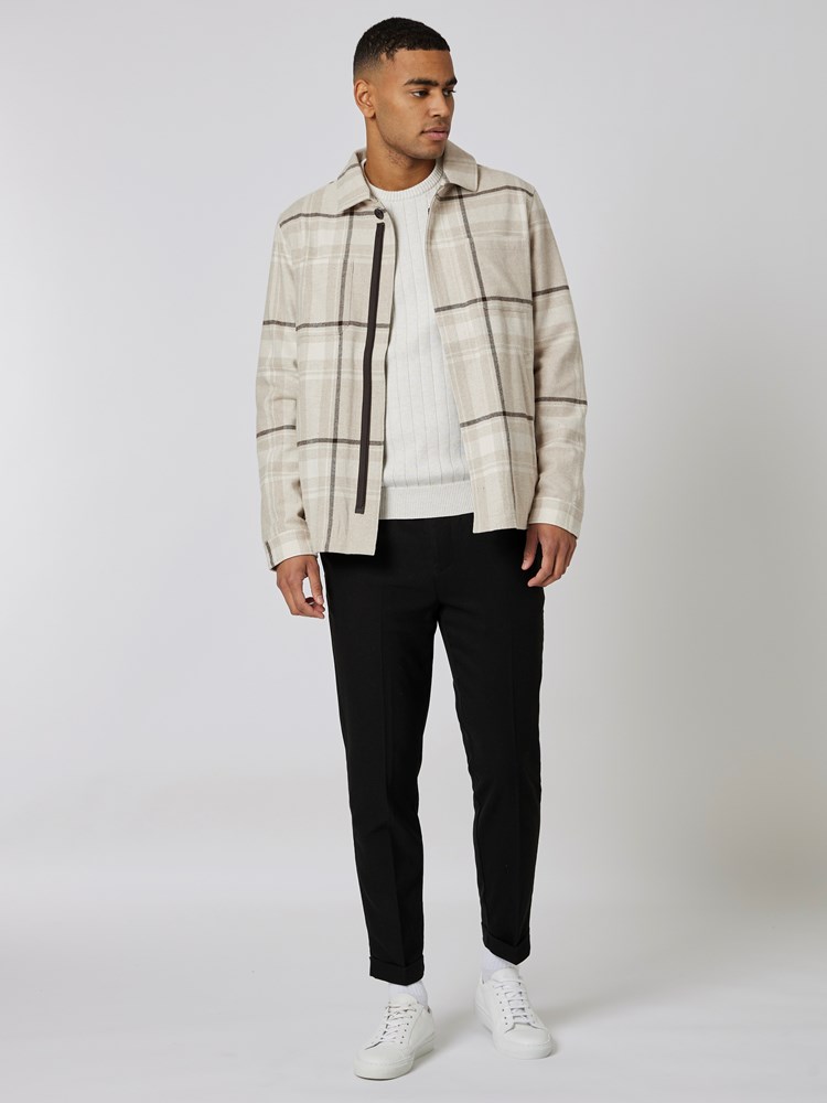 Nikolao overskjorte 7502467_APH-MRCAPUCHIN-S23-Modell-Front_chn=boys_5762_Nikolao overskjorte APH.jpg_Front||Front