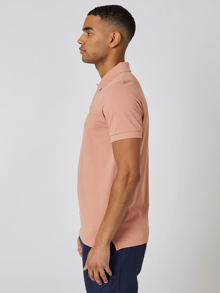 Antony pique 7502541_ADM-MRCAPUCHIN-S23-Modell-Front_chn=boys_1749_Antony pique ADM.jpg_Front||Front