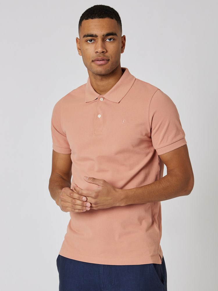 Antony pique 7502541_ADM-MRCAPUCHIN-S23-Modell-Front_chn=boys_5917_Antony pique ADM.jpg_Front||Front