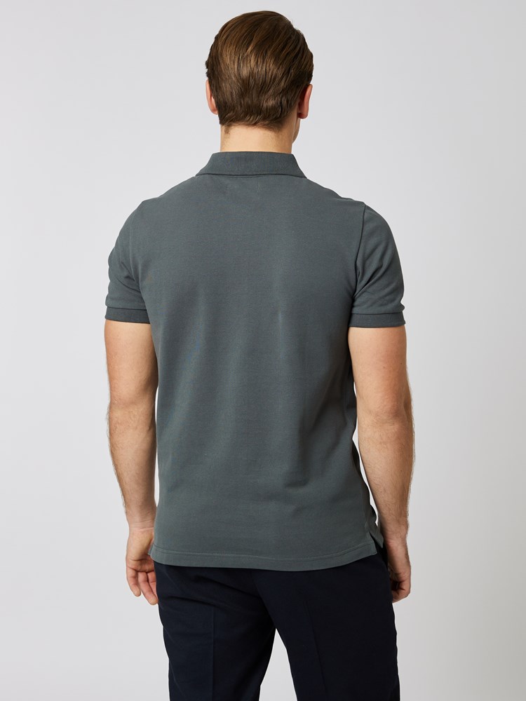 Antony pique 7502541_GPN-MRCAPUCHIN-S23-Modell-Front_chn=boys_6487_Antony pique GPN.jpg_Front||Front