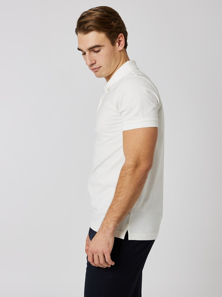 Antony pique 7502541_O77-MRCAPUCHIN-S23-Modell-Front_chn=boys_2159_Antony pique O77.jpg_Front||Front