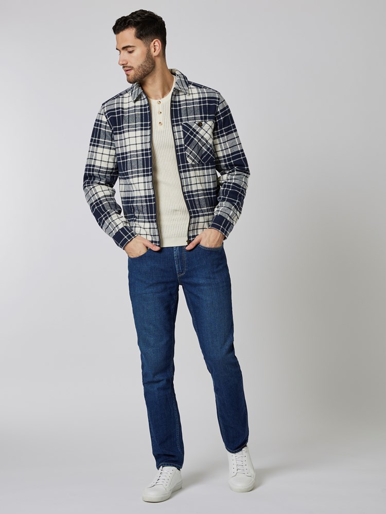 Trent Shirt 7502561_EM1-HENRYCHOICE-S23-Modell-Front_chn=boys_6131_Trent Shirt EM1 7502561.jpg_Front||Front